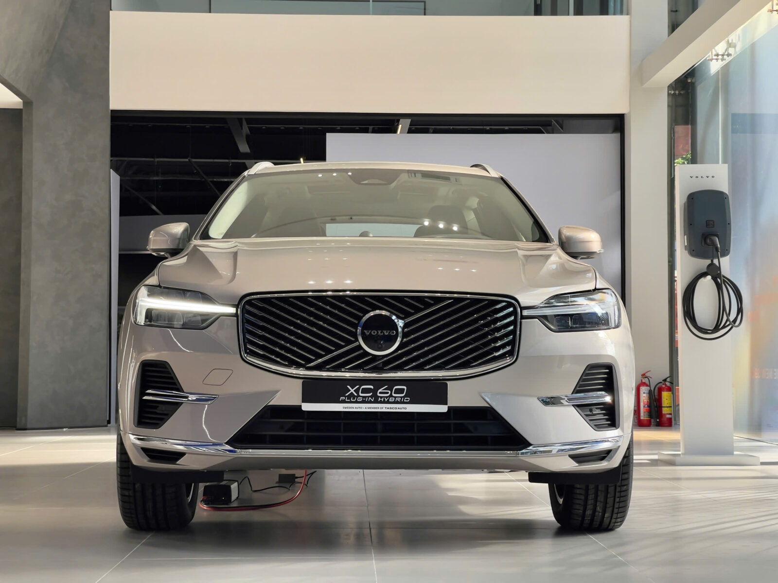 XC60 Plug-in Hybrid Ultra 11 XC60 Plug-in Hybrid Ultra z7258494968031 08d7cc7f4de71a8daaa31602e46b81d4 XC60 Plug-in Hybrid Ultra